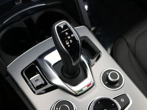 New 2025 Alfa Romeo Stelvio Sprint AWD/4WD image 14