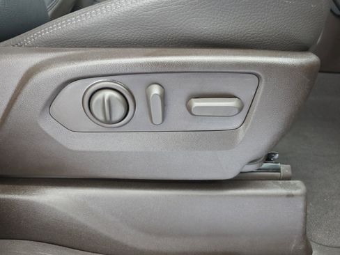 Used 2022 GMC Sierra 1500 Denali w/ Denali Reserve Package image 11