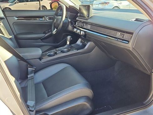 Used 2022 Honda Civic EX-L image 12