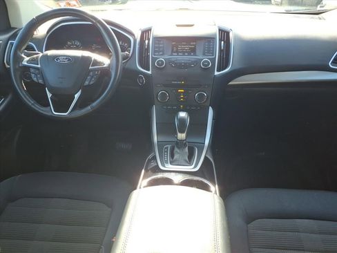 Used 2017 Ford Edge SEL image 15