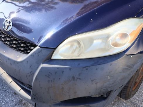 Used 2010 Toyota Matrix FWD image 3