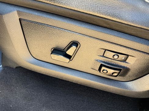 Used 2016 RAM 3500 Laramie image 9