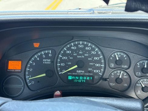 Used 2001 Chevrolet S10 Pickup LS w/ Preferred Equipment Group RWD image 9
