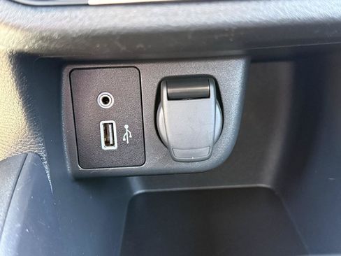 Used 2024 Nissan Versa S FWD image 15