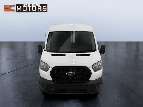 Used 2023 Ford Transit 150 Medium Roof image 7
