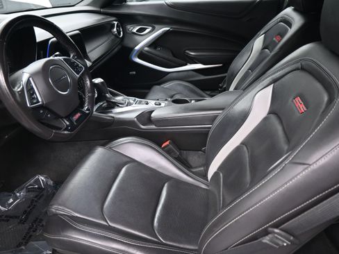 Used 2018 Chevrolet Camaro SS w/ Redline Edition RWD image 14