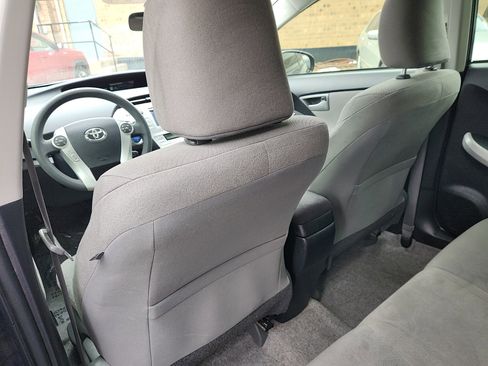 Used 2015 Toyota Prius Three image 21