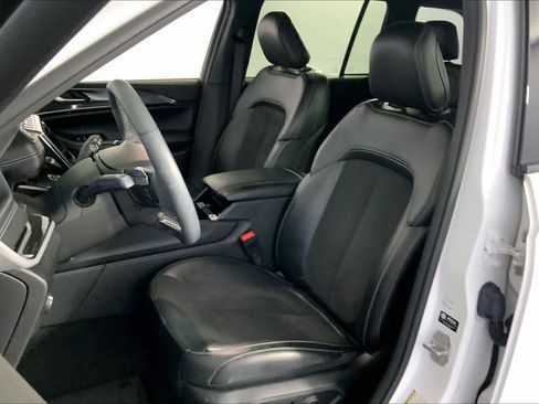 Used 2023 Jeep Grand Cherokee Altitude AWD/4WD image 22