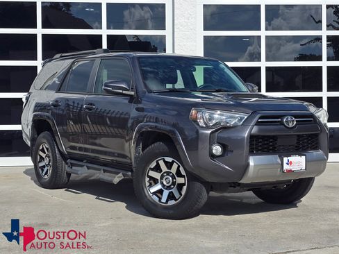 Used 2020 Toyota 4Runner TRD Off-Road Premium AWD/4WD image 1