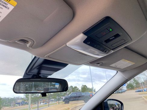 Used 2023 Nissan Altima 2.0 SR image 23