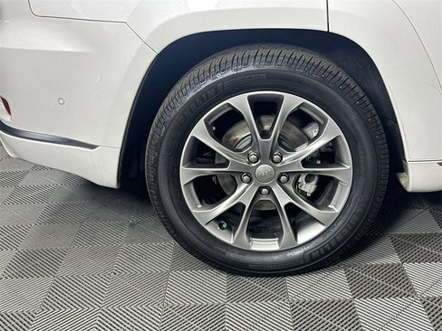 Used 2021 Jeep Grand Cherokee Summit image 17
