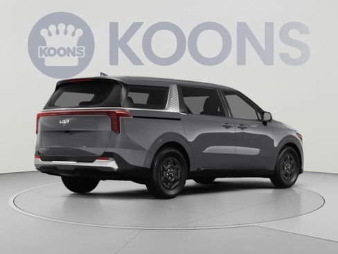 New 2027 Kia Carnival LX FWD image 4