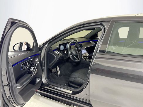 Used 2023 Mercedes-Benz S 500 4MATIC image 12
