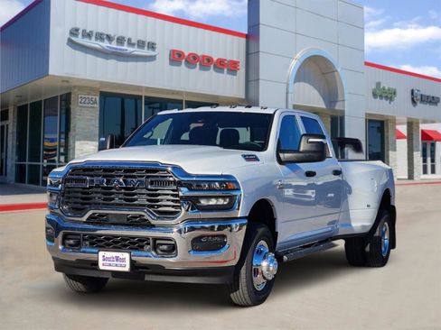 New 2026 RAM 3500 Tradesman image 2