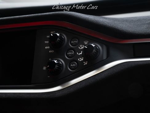 Used 2021 Ford GT Heritage Edition image 40