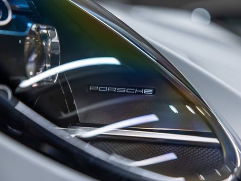 Used 2022 Porsche 911 Carrera S image 8