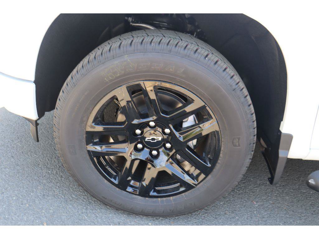 New 2026 Chevrolet Silverado 1500 RST w/ Safety Package AWD/4WD image 29