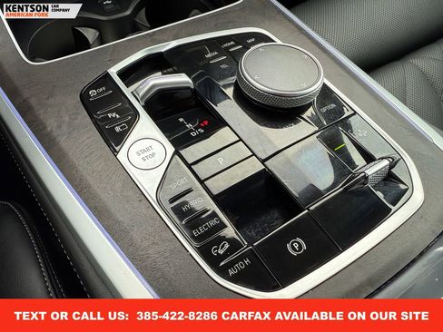 Used 2025 BMW X5 xDrive50e image 23