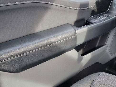 Certified 2022 Ford F150 XLT w/ Equipment Group 302A High image 37