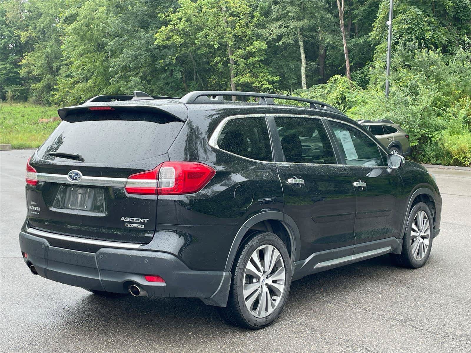 Used 2021 Subaru Ascent Touring w/ Popular Package #2 AWD/4WD image 3