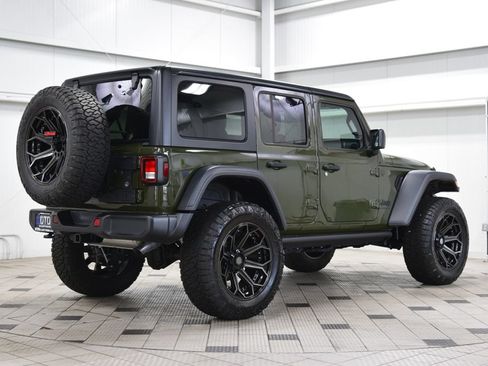 Used 2024 Jeep Wrangler Unlimited Sport AWD/4WD image 7