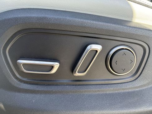Used 2023 Rivian R1S Adventure AWD/4WD image 13