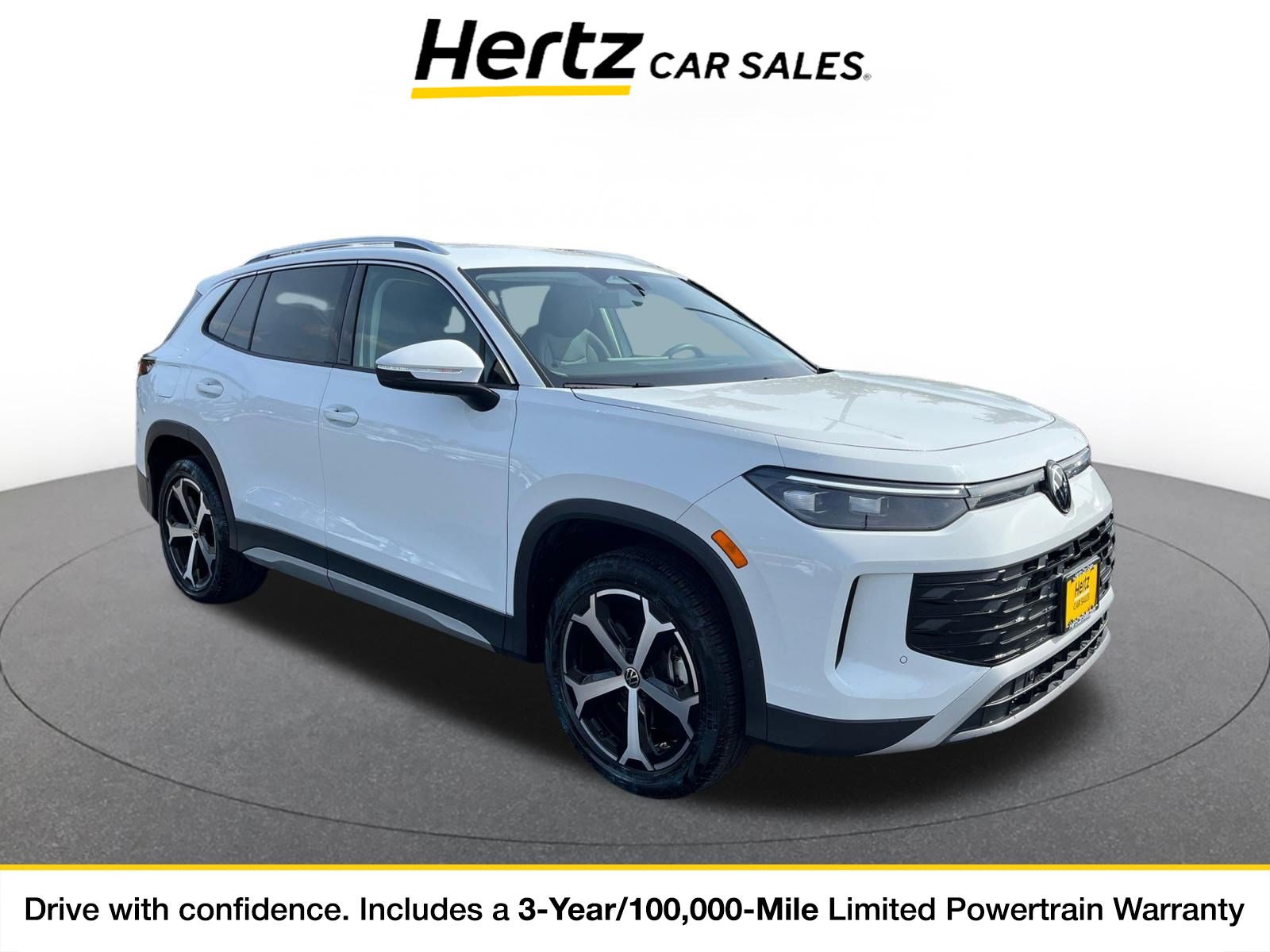 Used 2026 Volkswagen Tiguan SE AWD/4WD image 1