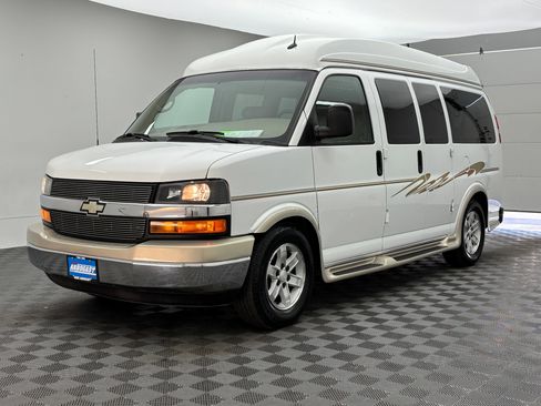 Used 2012 Chevrolet Express 1500 RWD image 14