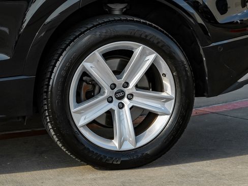 Used 2021 Audi Q8 Premium w/ Convenience Package image 52