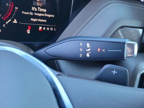 Used 2025 GMC Yukon XL Elevation w/ Elevation Premium Package image 27