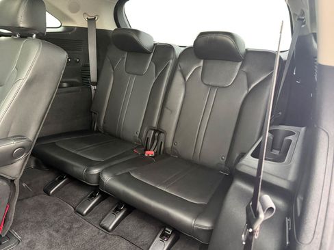 Used 2023 Kia Sorento SX AWD/4WD image 22