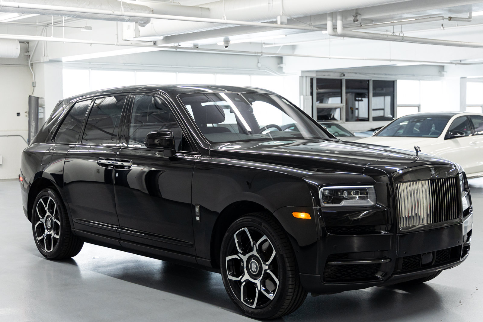 Certified 2024 Rolls-Royce Cullinan Black Badge w/ Driver's Package AWD/4WD image 7
