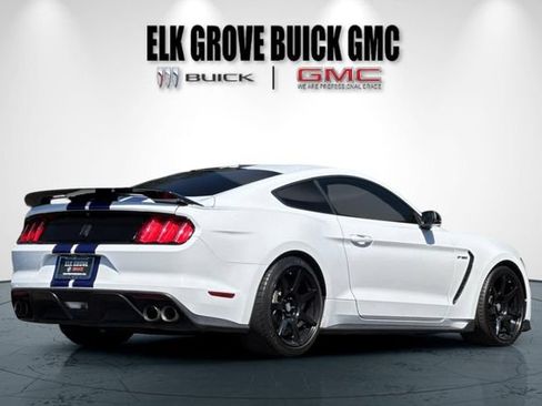 Used 2016 Ford Mustang Shelby GT350 w/ Technology Package RWD image 4