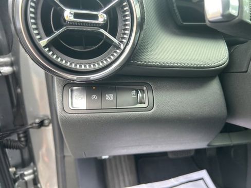 New 2026 Chevrolet Equinox LT w/ Convenience Package II image 17