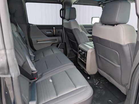 Certified 2025 GMC Hummer EV 2X w/ LPO, Sport Package image 9