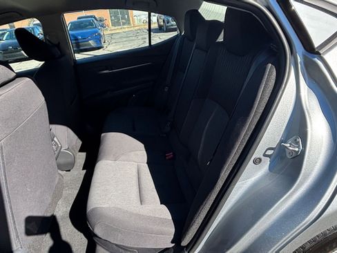 Used 2025 Toyota Camry LE image 30