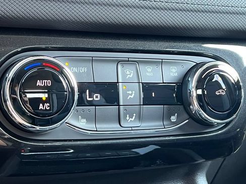 New 2026 Chevrolet TrailBlazer LT w/ Convenience Package AWD/4WD image 26