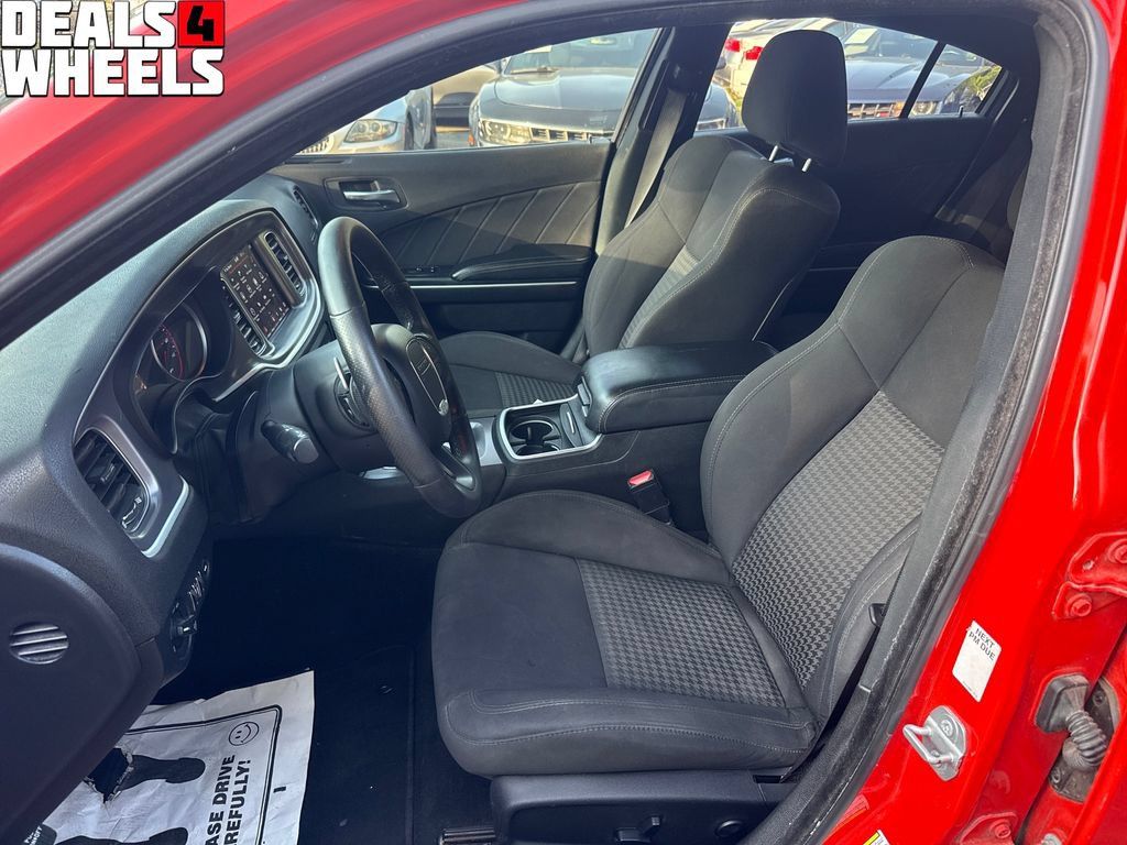 Used 2019 Dodge Charger GT RWD image 9