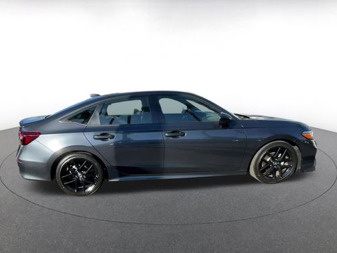 Used 2025 Honda Civic Sport image 15