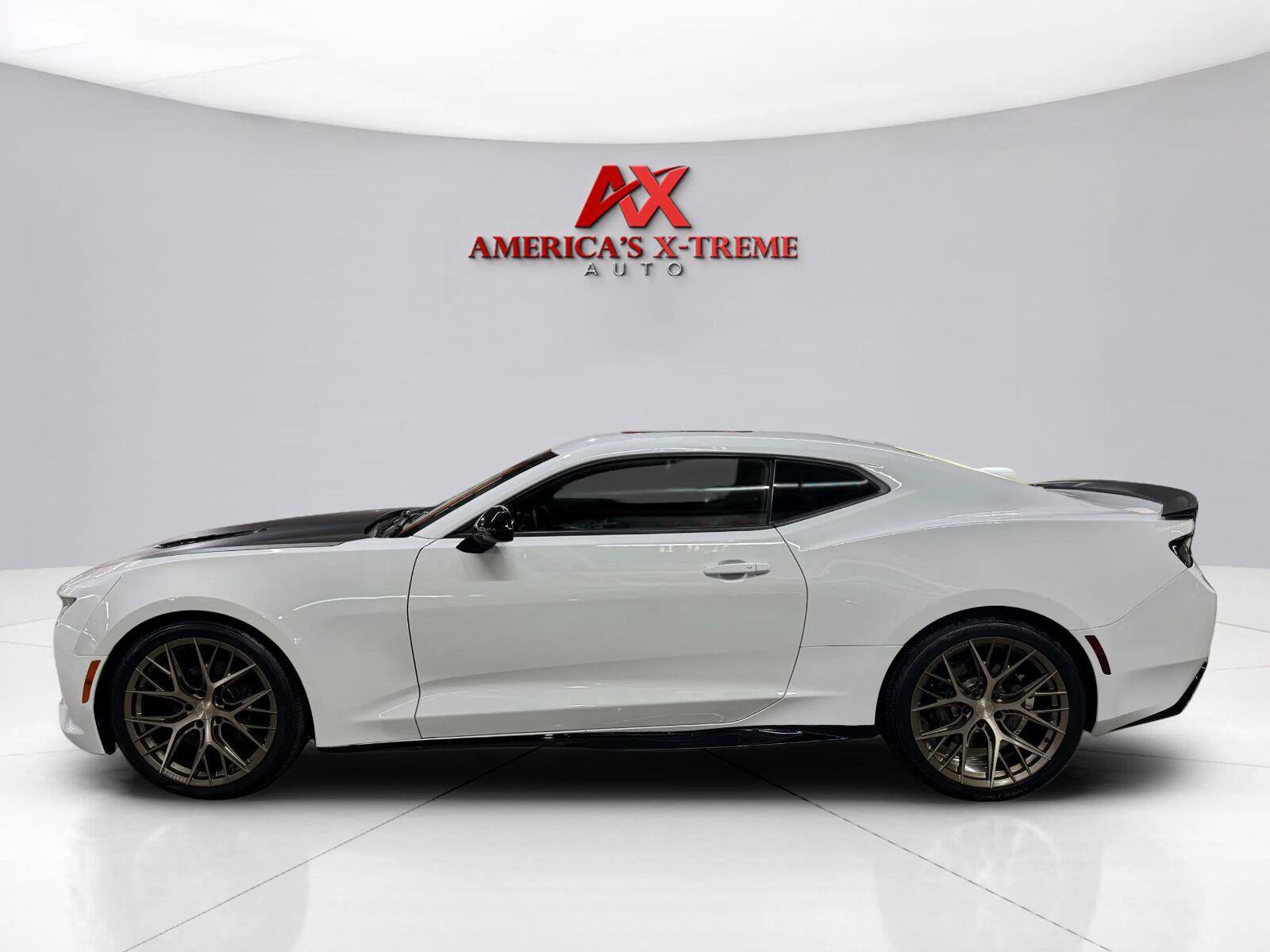 Used 2018 Chevrolet Camaro SS w/ Redline Edition RWD image 4