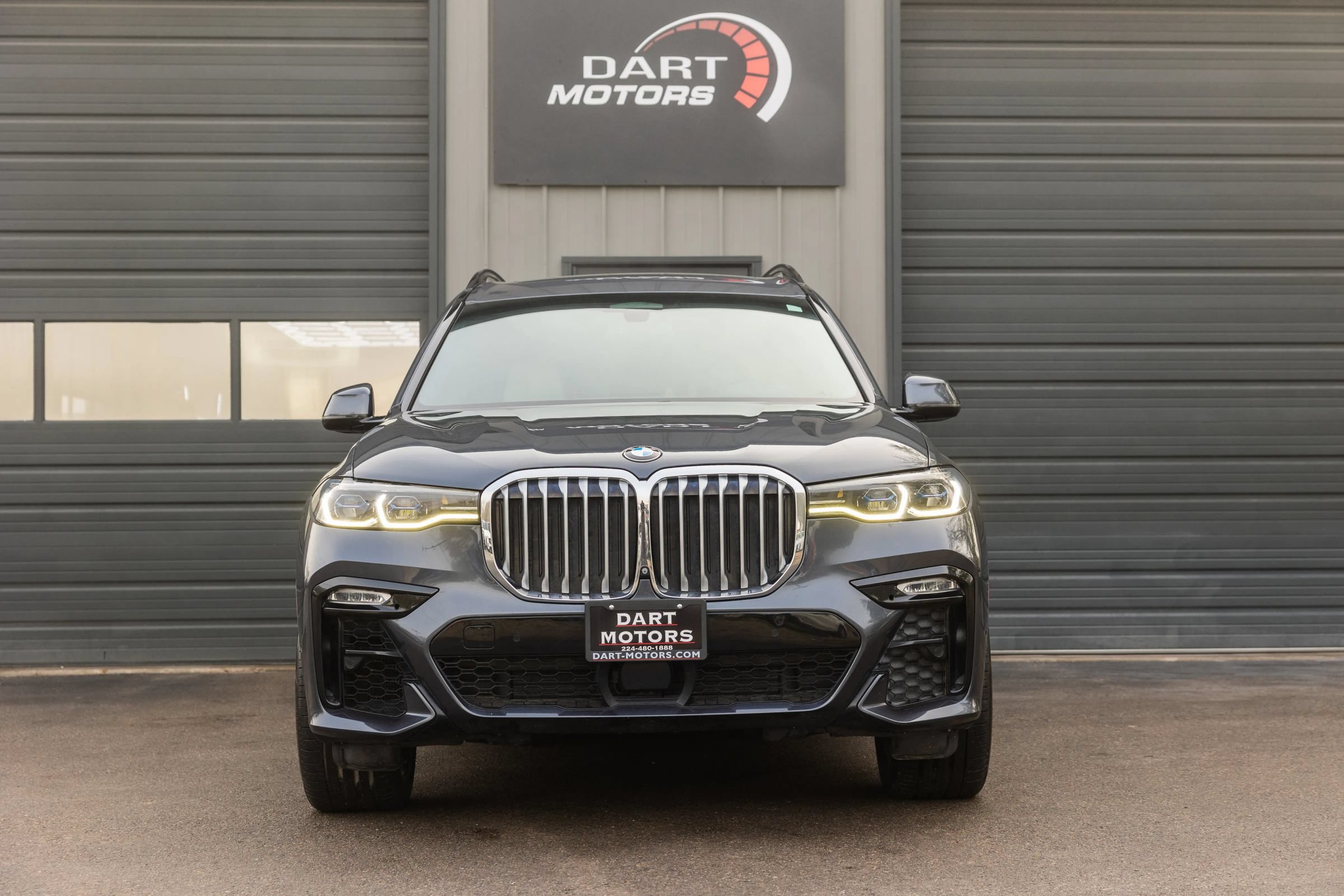 Used 2019 BMW X7 xDrive50i w/ Dynamic Handling Package AWD/4WD image 2