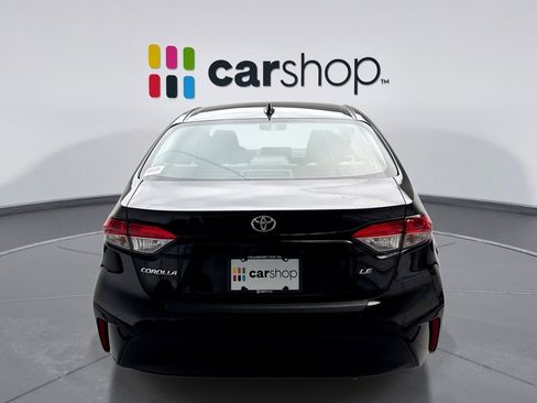 Used 2023 Toyota Corolla LE w/ Carpet Mat Package (TMS) image 4