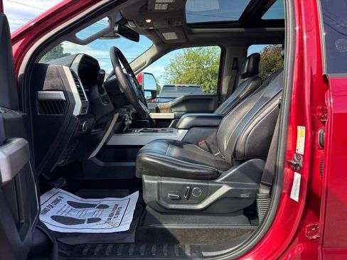 Used 2017 Ford F250 Lariat w/ Lariat Ultimate Package image 15