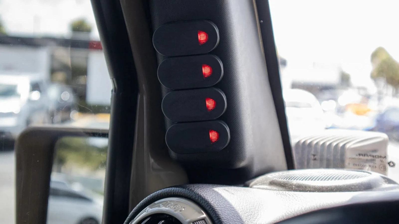 Used 2017 Jeep Wrangler Unlimited Sahara AWD/4WD image 42