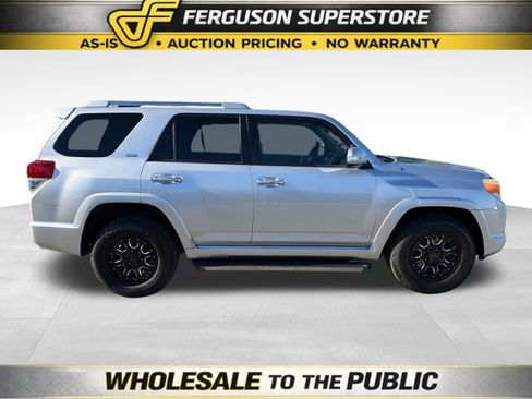 Used 2011 Toyota 4Runner SR5 RWD image 8