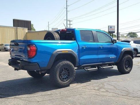 Used 2024 GMC Canyon AT4X w/ AT4X AEV Edition AWD/4WD image 4