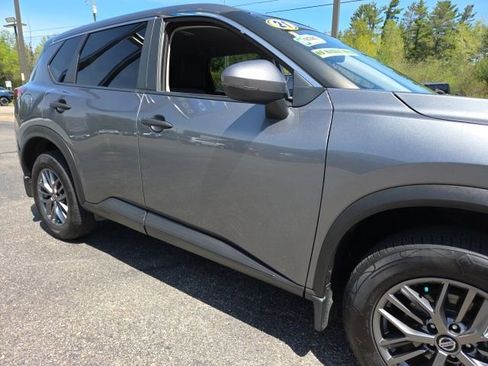 Used 2021 Nissan Rogue S AWD/4WD image 27