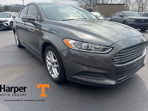 Used 2014 Ford Fusion SE image 7