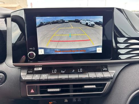 Used 2026 Toyota Camry LE FWD image 17