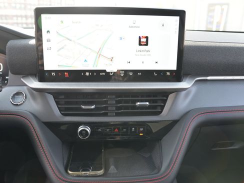 Used 2025 Ford Explorer ST w/ Sun And Sound Package image 28